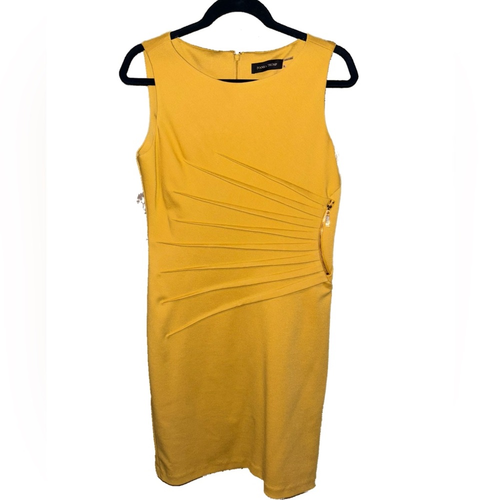 Ivanka Trump size 8 Dress